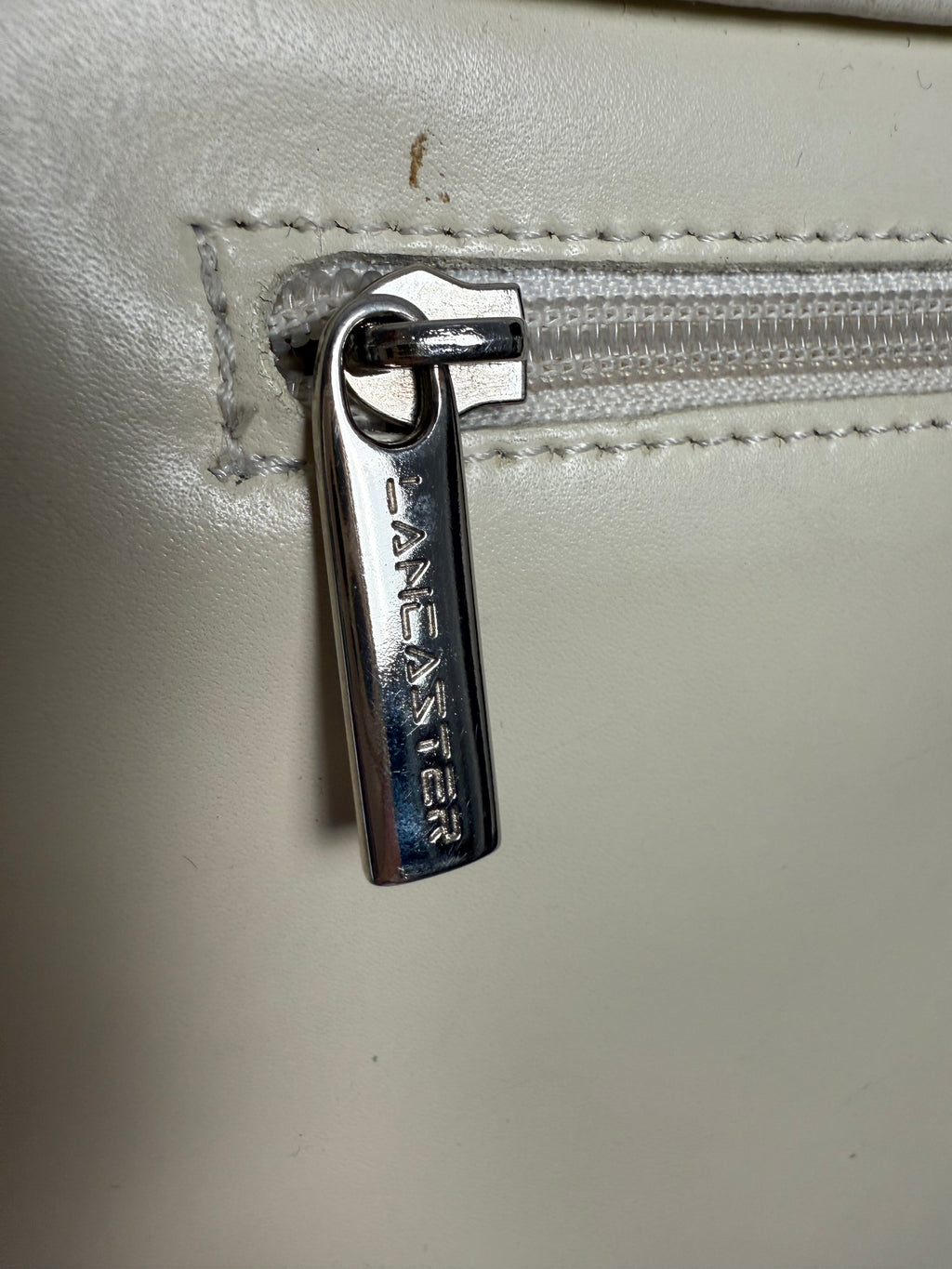 Sac Lancaster blanc cassé vintage - format bandoulière