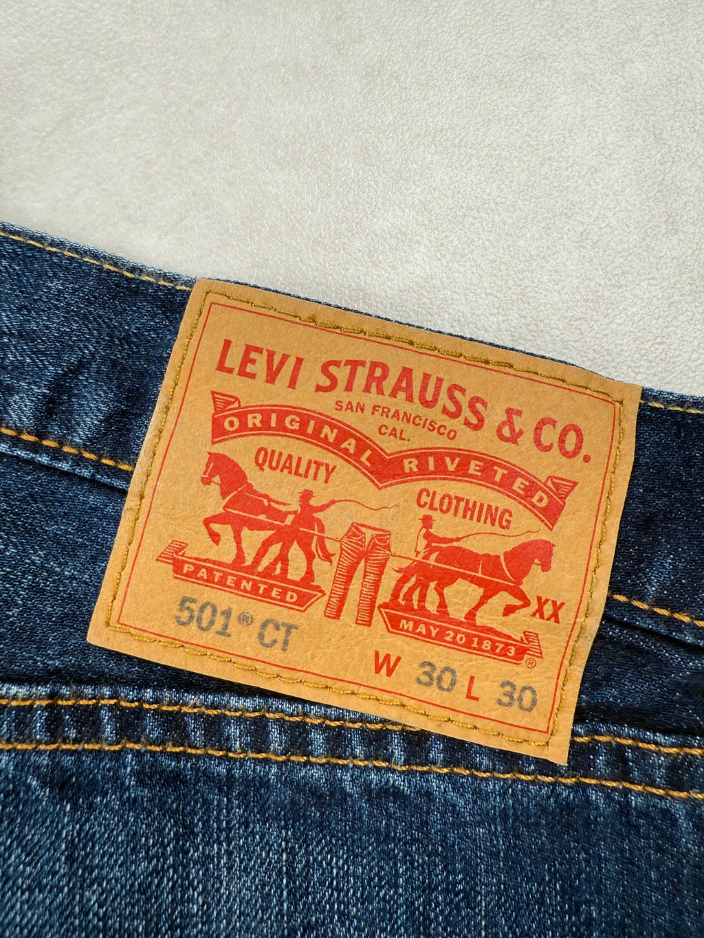 Jean Levi's 501 CT (Tapered) -  FR 40 W30 L30 Unisexe