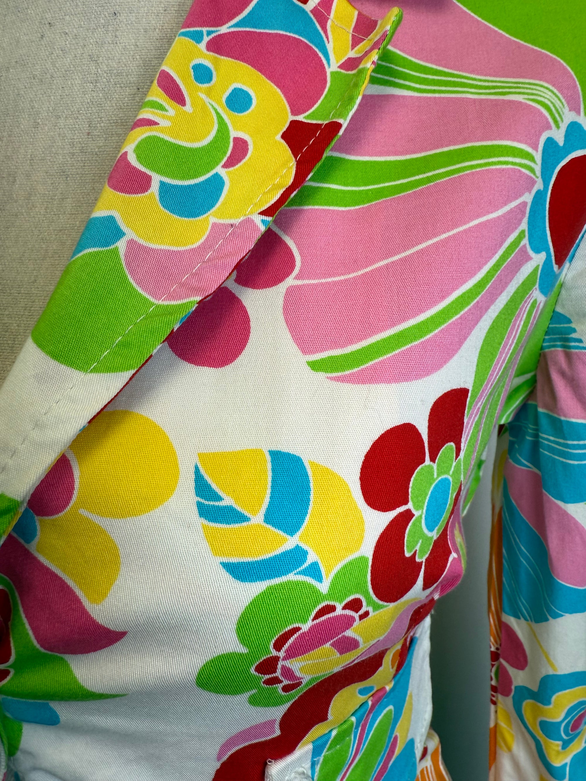 Veste cintrée fleurie 70s Pin-Up multicolore – Style pop / rétro – taille 38 / M