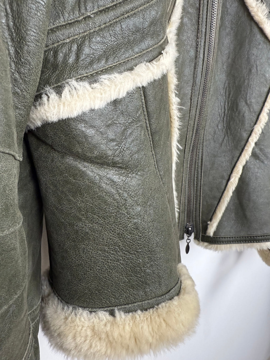 Blouson Bombardier Cuir de Chèvre Vert Vintage Empiècements Fourrure - Taille S