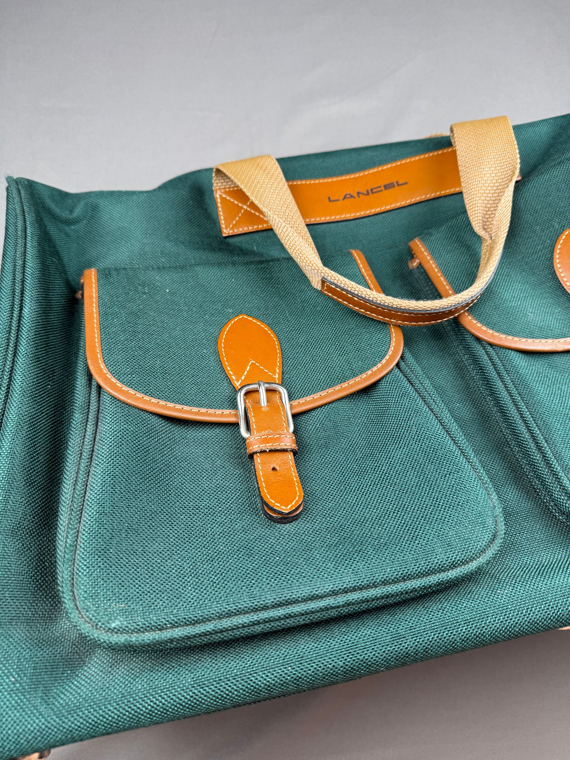 Lancel Paris sac de voyage vintage toile verte & cuir - made in France