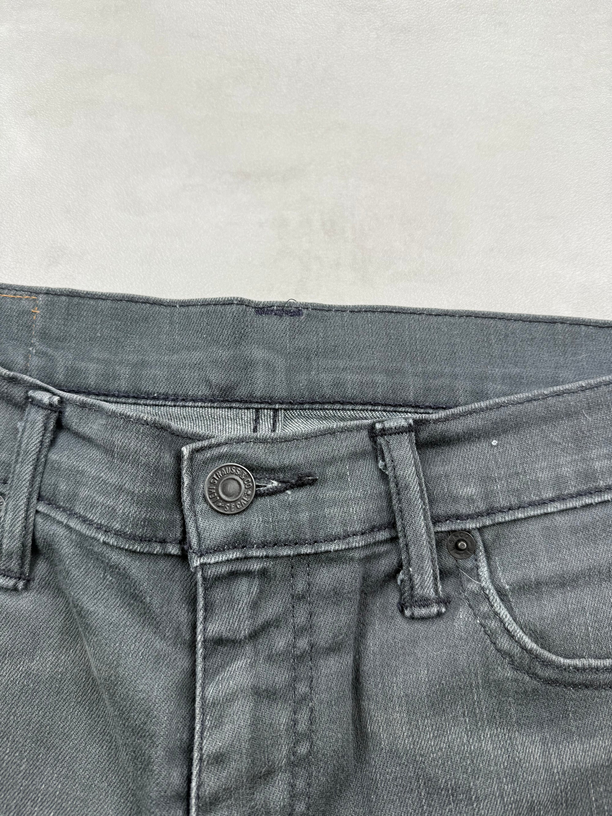 Short en Jean Levi's 511 Slim - Gris - Homme taille 40