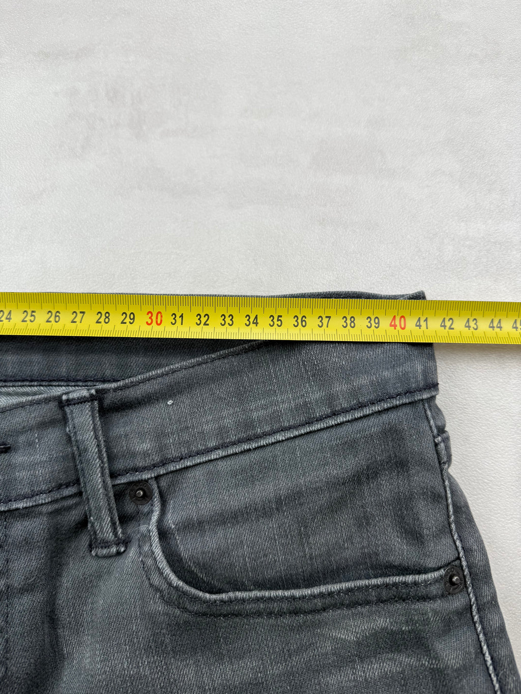 Short en Jean Levi's 511 Slim - Gris - Homme taille 40