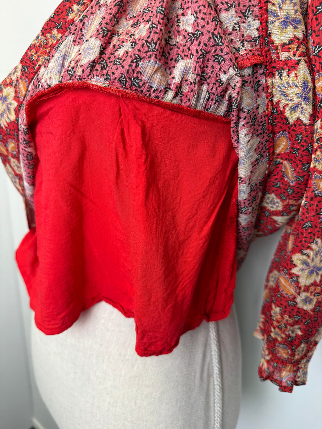 Blouse rouge fleurie Maison 123 – taille 38 / M
