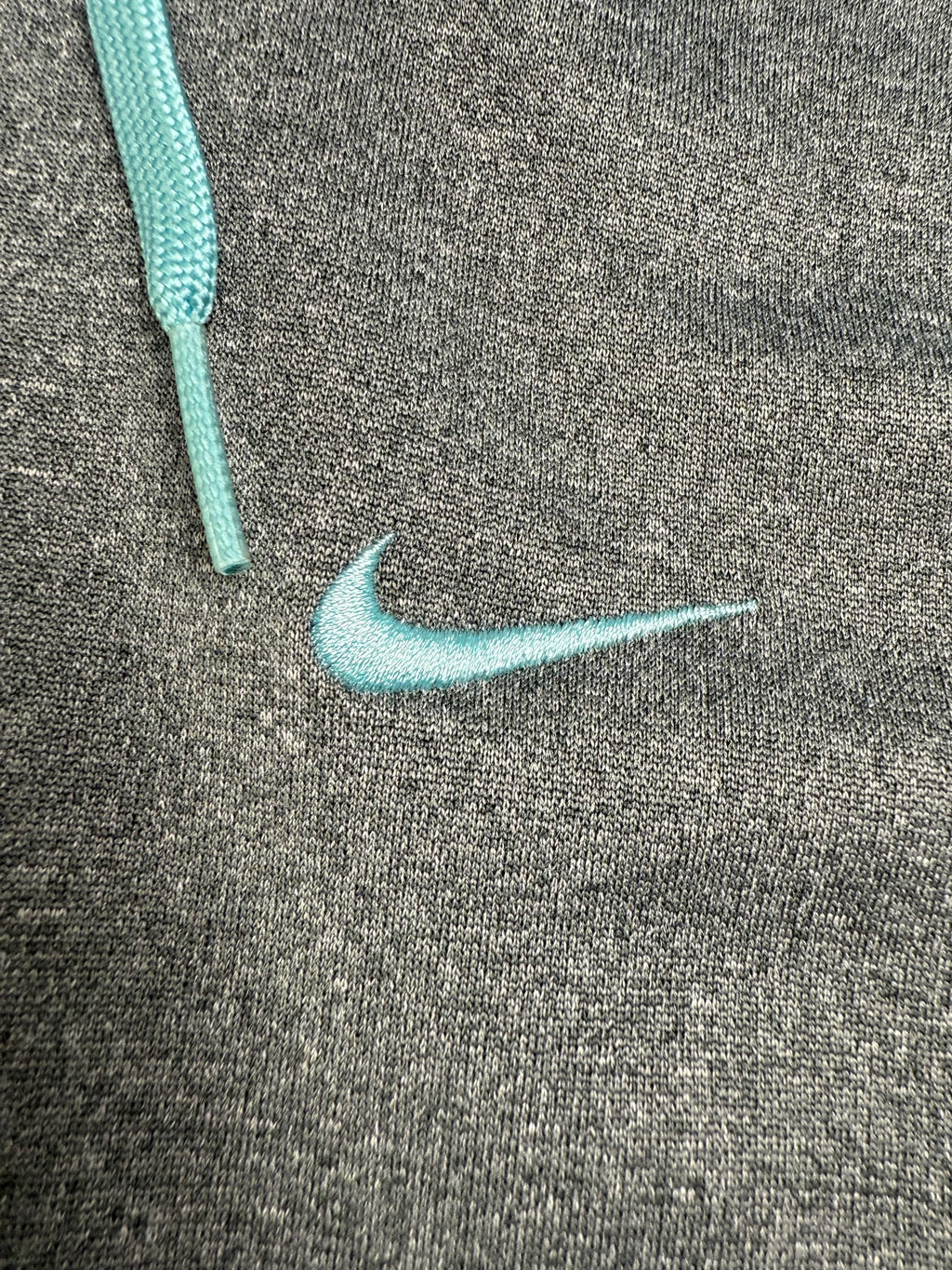 Veste Nike à capuche Therma-Fit bleu ciel et gris - taille XL